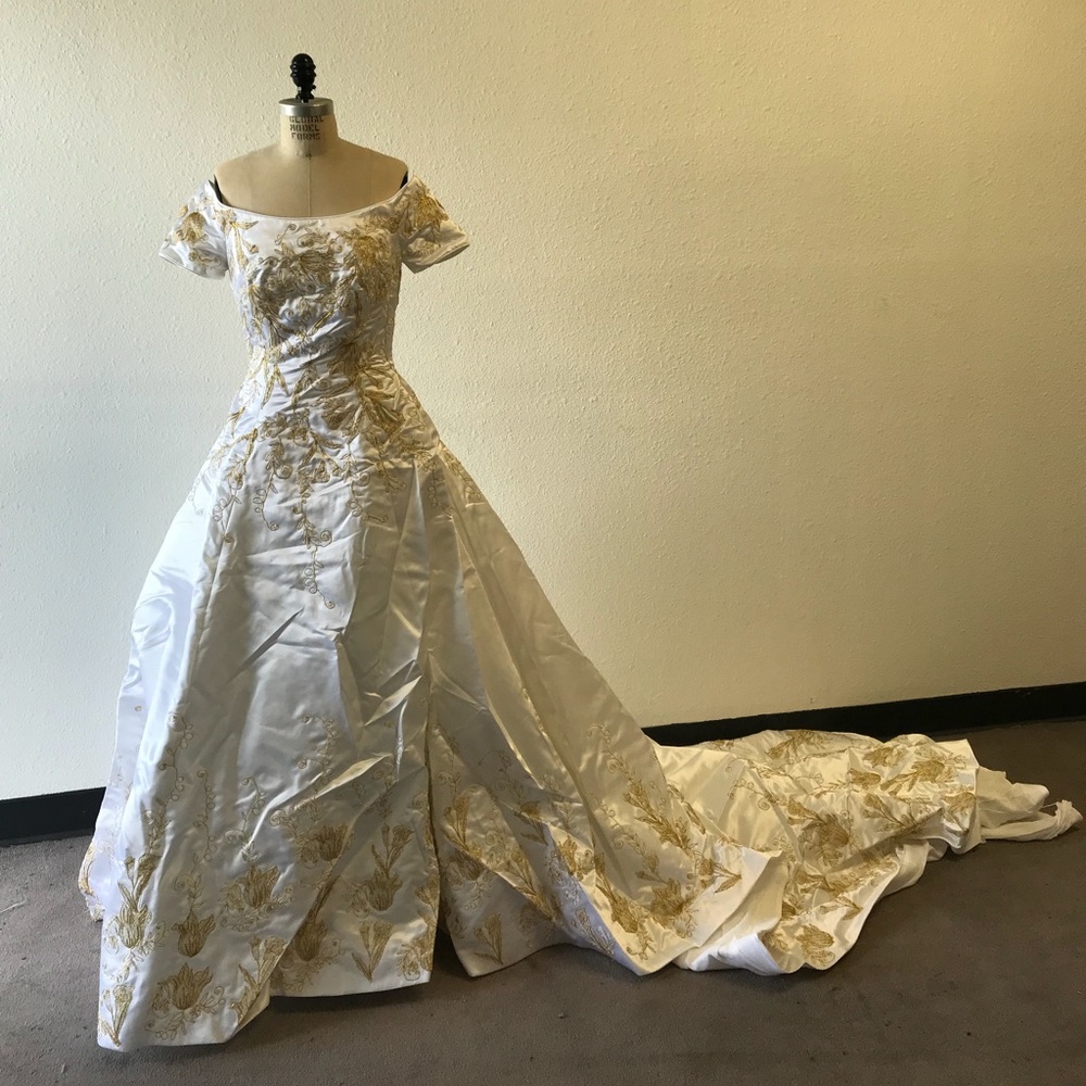 Monique Luo Wedding Dress Sale - Brand New